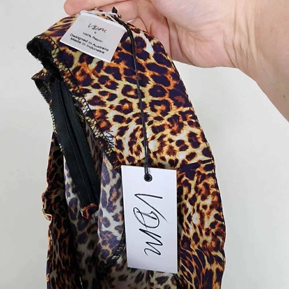 NWT VDM The Label Stassie Leopard Print Ruched Detail Skirt Small